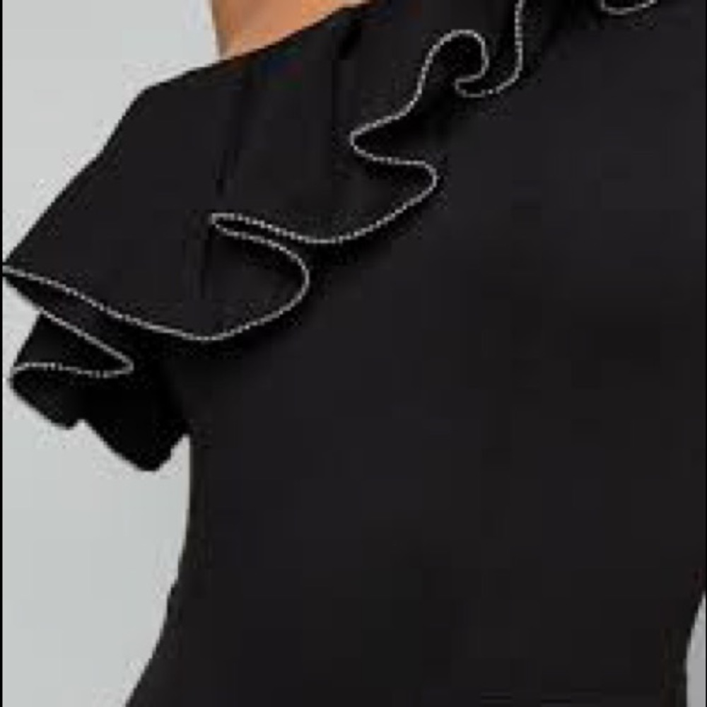 Dress BeBe!